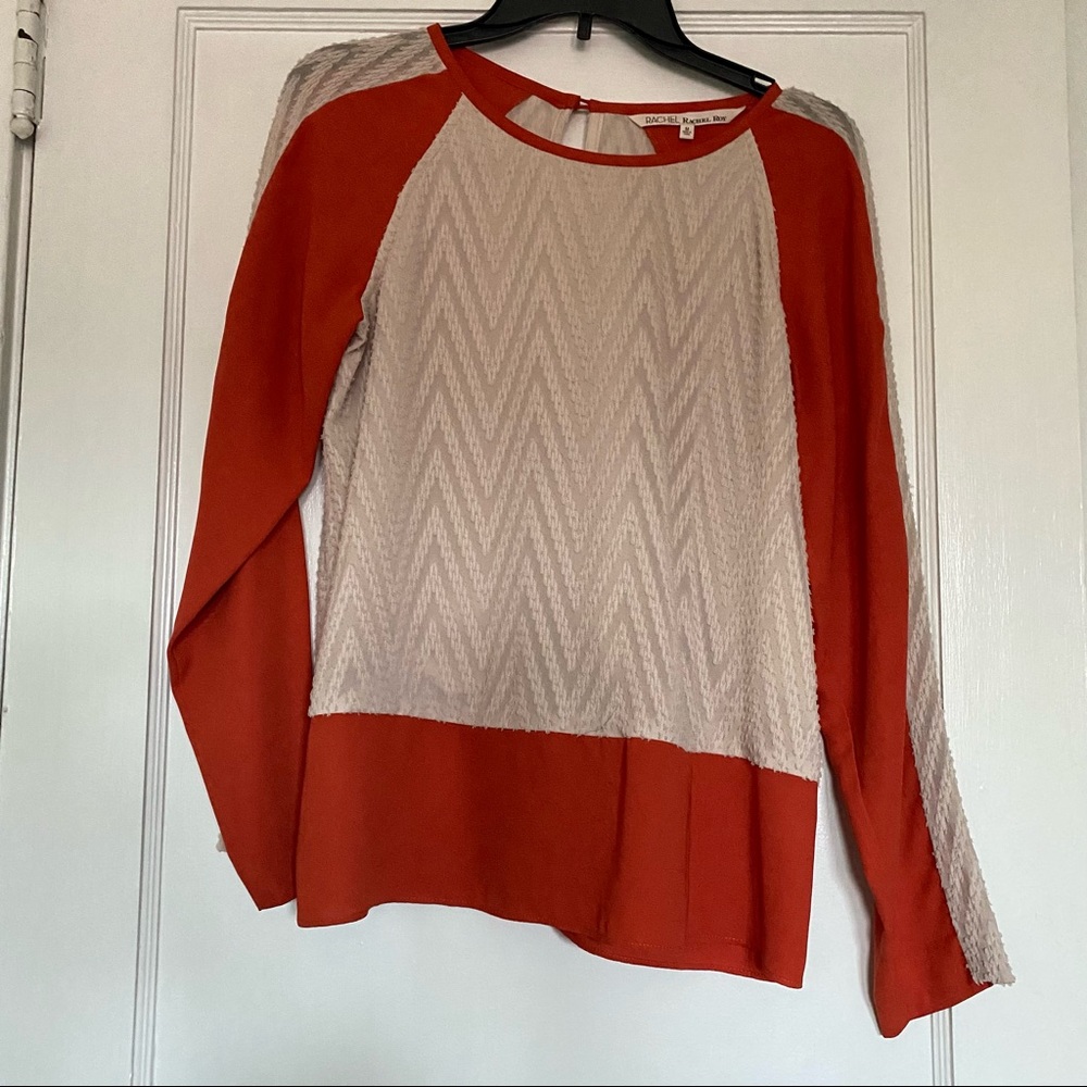 LONG SLEEVE TOP